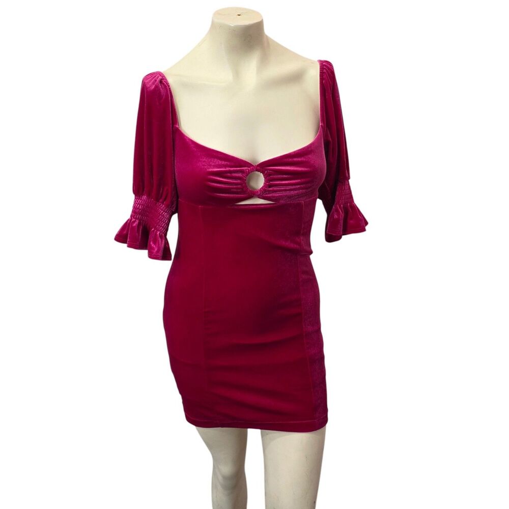 Forever 21 Velvet Bodycon Mini Dress Pink Puff Sleeve Cutout Ring Women's S